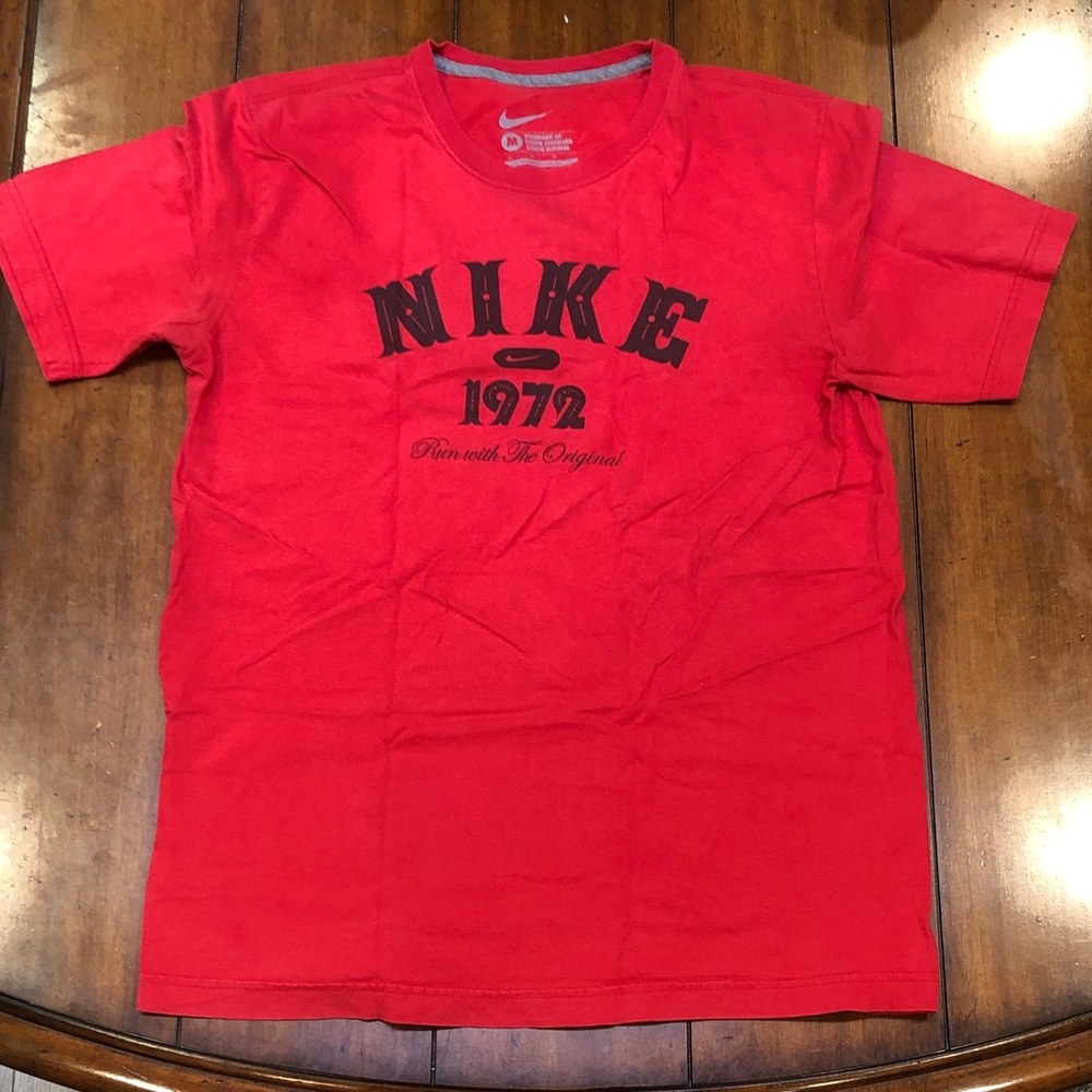 Red Nike 1972 retro tee